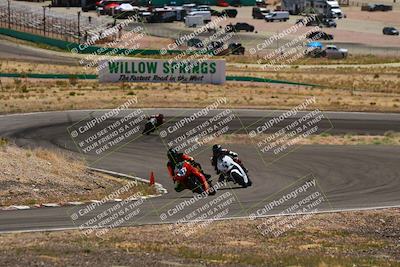 media/Apr-19-2025-AHRMA (Sat) [[3d98ca3309]]/Race/Group 2/Turn 4/